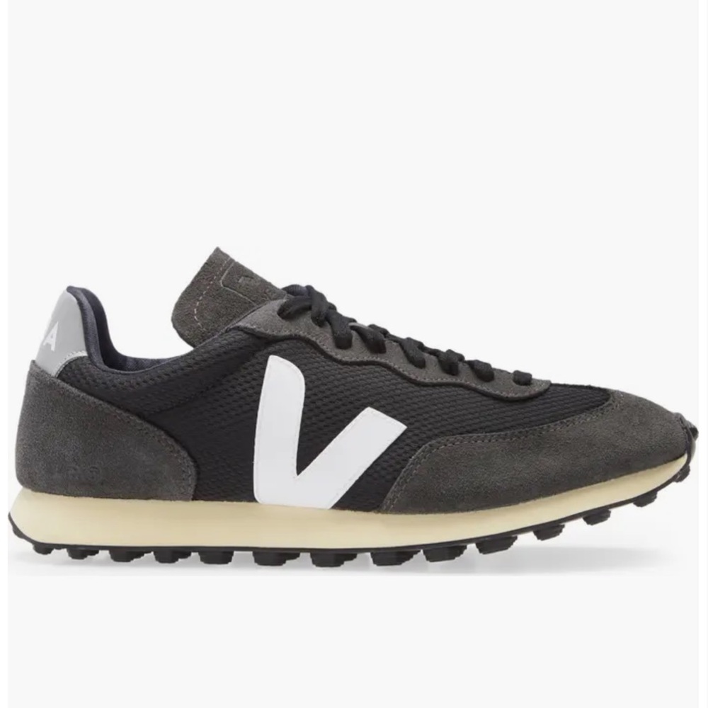 Veja Men’s Rio Bronco Sneakers - Black/White/Oxford Grey Size 11